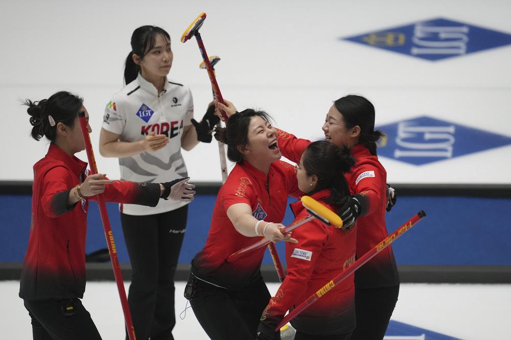 骑士vs马刺前瞻：米切尔PK福克斯，马刺势头火热冲击3连胜